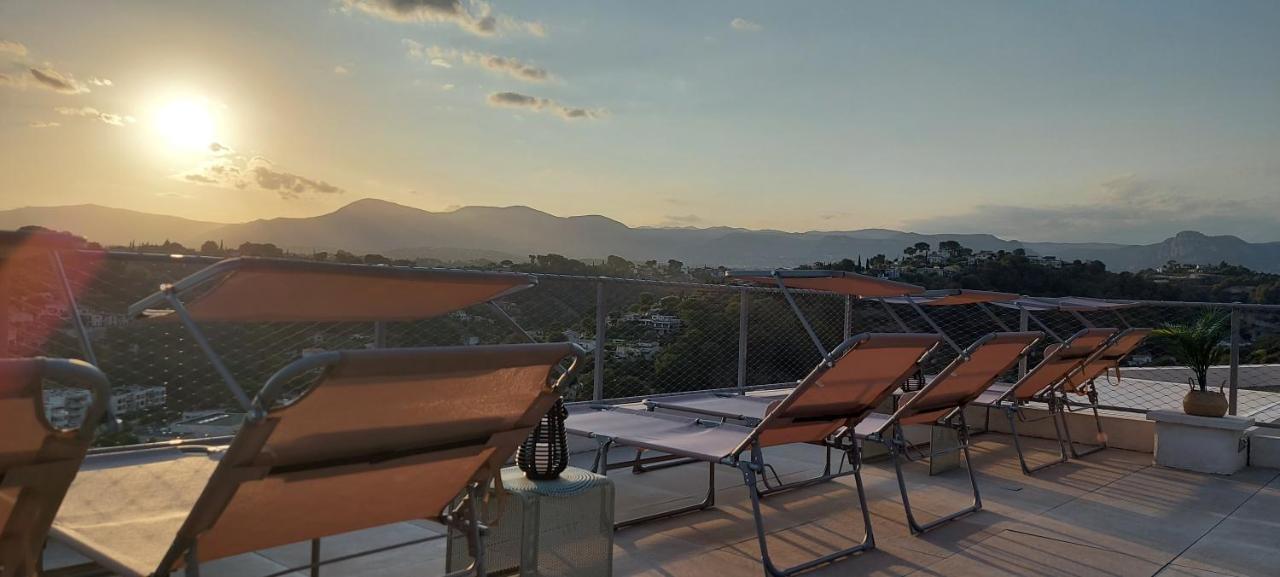 Hotel Twenty Rent Cagnes-sur-Mer Exterior foto
