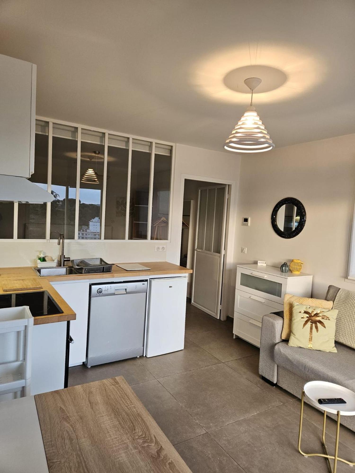Hotel Twenty Rent Cagnes-sur-Mer Exterior foto