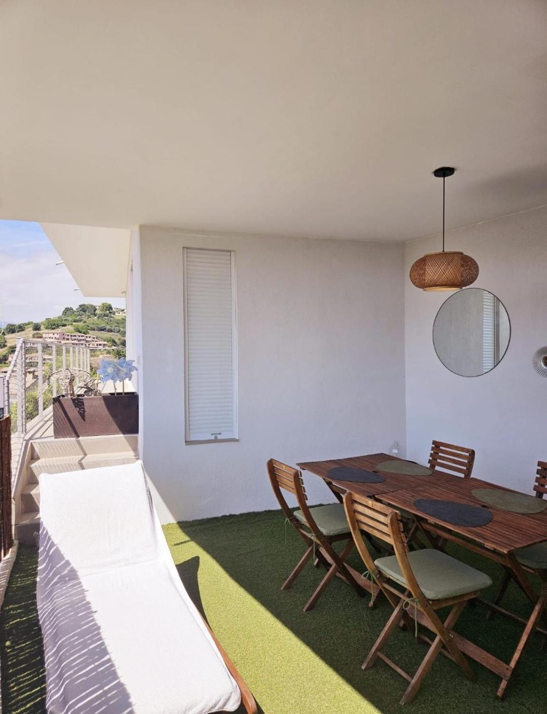 Hotel Twenty Rent Cagnes-sur-Mer Exterior foto